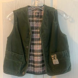 4/$25 Mexx size 6x vest